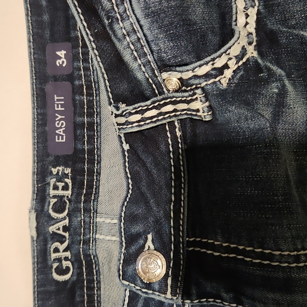 Grace | Dark Wash Denim Shorts | White Embroidered Stitching - Picture 3 of 7